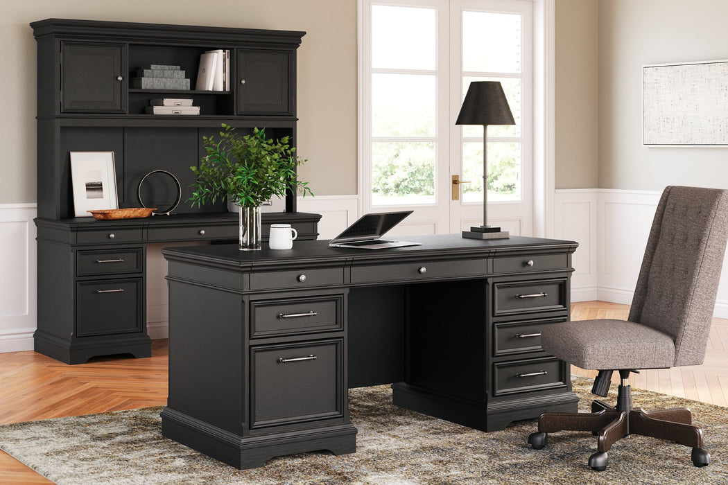 Beckincreek Home Office Desk - World Furniture Gallery (Newark, CA)