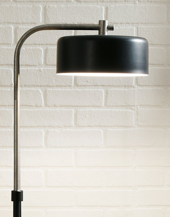 Eliridge Floor Lamp - World Furniture Gallery (Newark, CA)