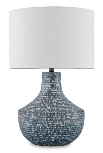 Schylarmont Table Lamp - World Furniture Gallery (Newark, CA)