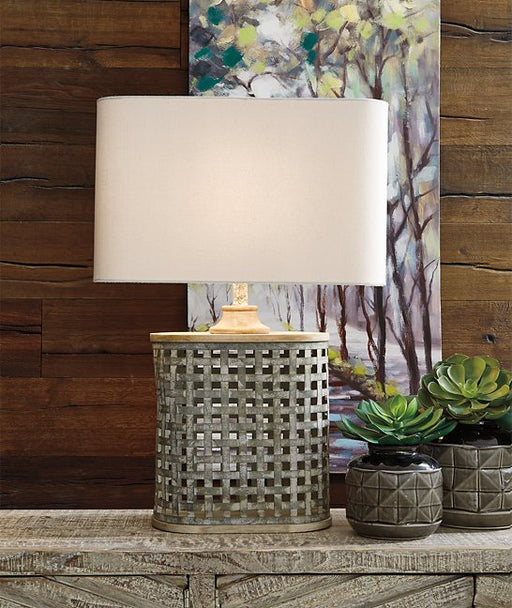 Deondra Table Lamp - World Furniture Gallery (Newark, CA)