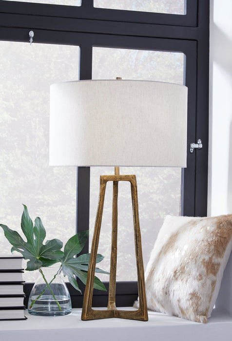 Ryandale Table Lamp - World Furniture Gallery (Newark, CA)