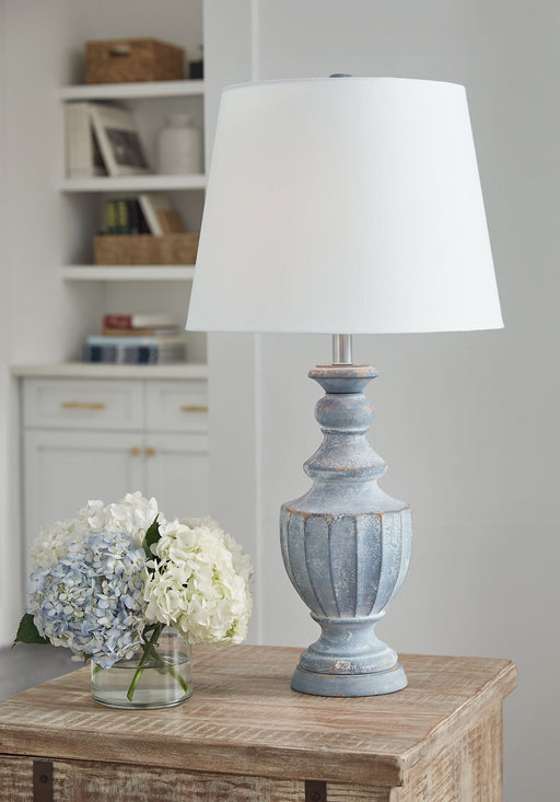 Cylerick Table Lamp - World Furniture Gallery (Newark, CA)