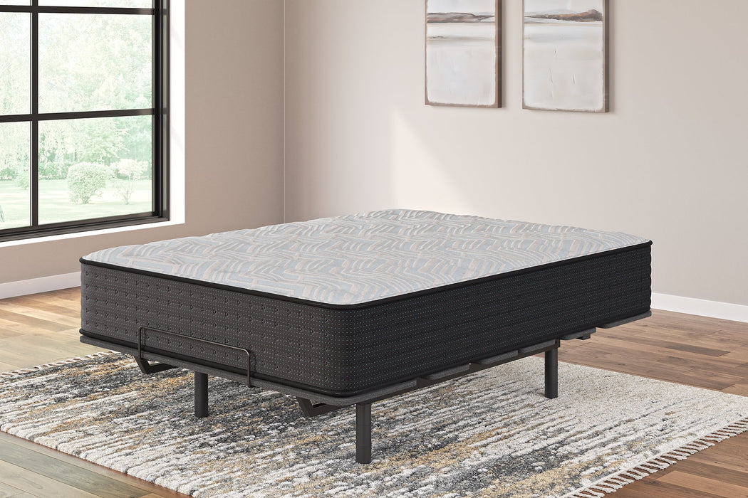 Palisades Plush Mattress - World Furniture Gallery (Newark, CA)