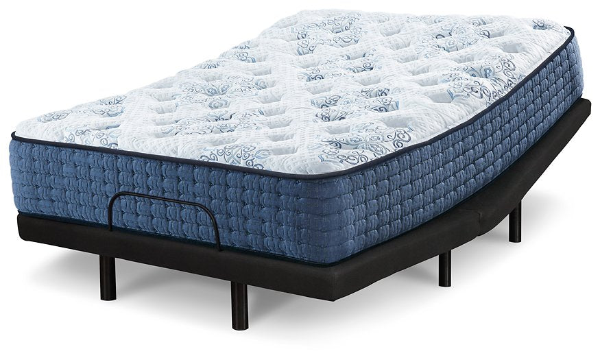 Mt Dana Plush Mattress Set - World Furniture Gallery (Newark, CA)