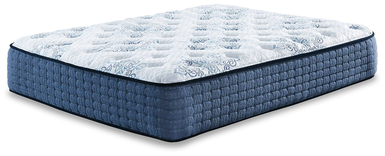 Mt Dana Plush Mattress Set - World Furniture Gallery (Newark, CA)