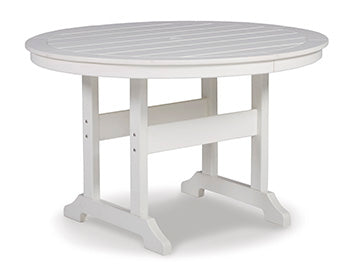 Crescent Luxe Outdoor Dining Table - World Furniture Gallery (Newark, CA)