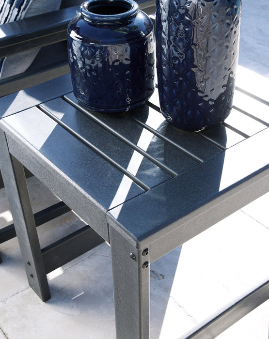 Amora Outdoor End Table - World Furniture Gallery (Newark, CA)