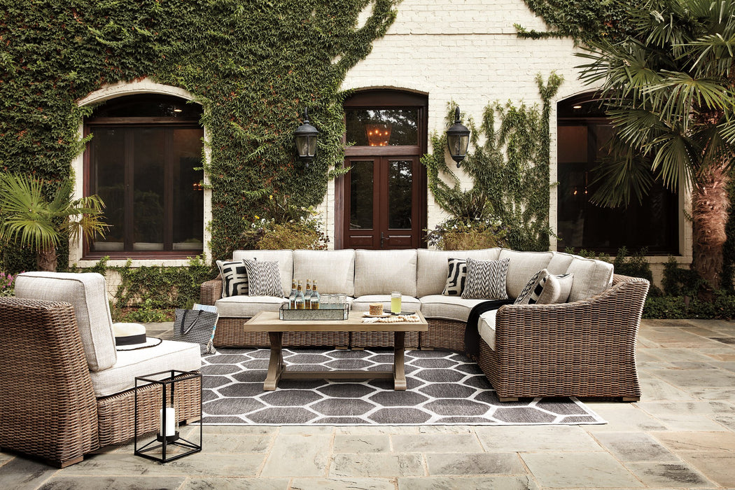 Beachcroft Outdoor Seating Set - World Furniture Gallery (Newark, CA)