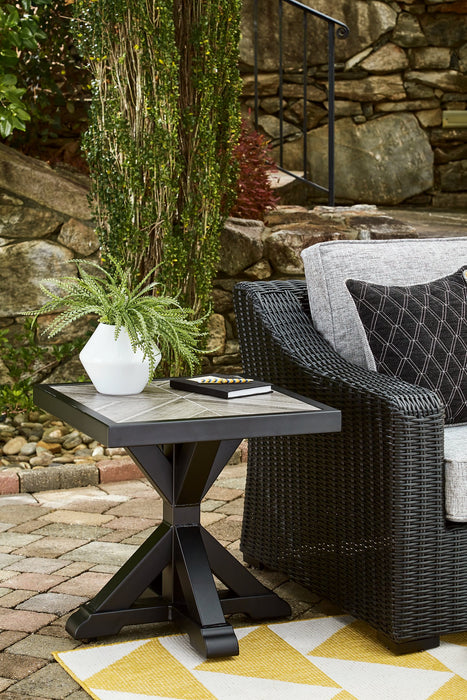 Beachcroft Outdoor End Table - World Furniture Gallery (Newark, CA)