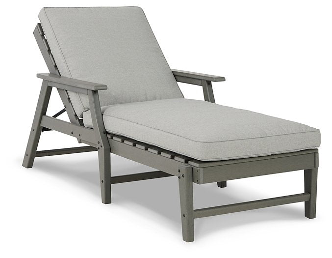 Visola Chaise Lounge with Cushion - World Furniture Gallery (Newark, CA)