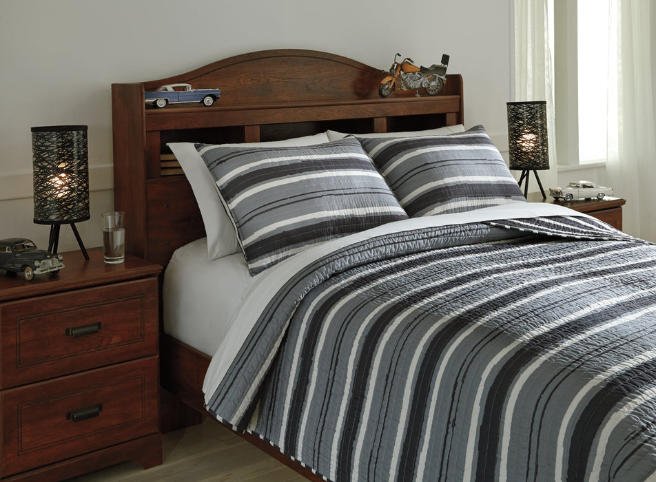 Merlin 3-Piece Coverlet Set - World Furniture Gallery (Newark, CA)