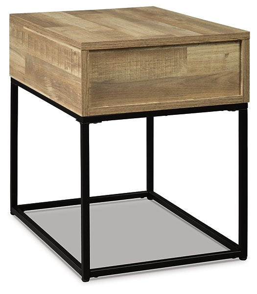 Gerdanet End Table - World Furniture Gallery (Newark, CA)