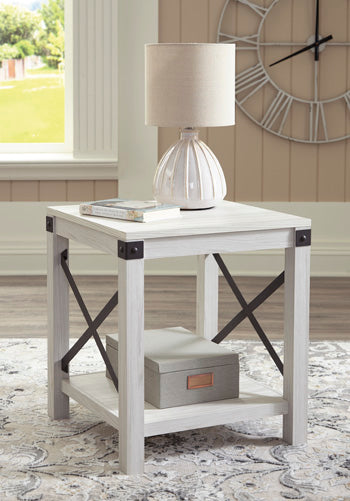 Bayflynn End Table - World Furniture Gallery (Newark, CA)