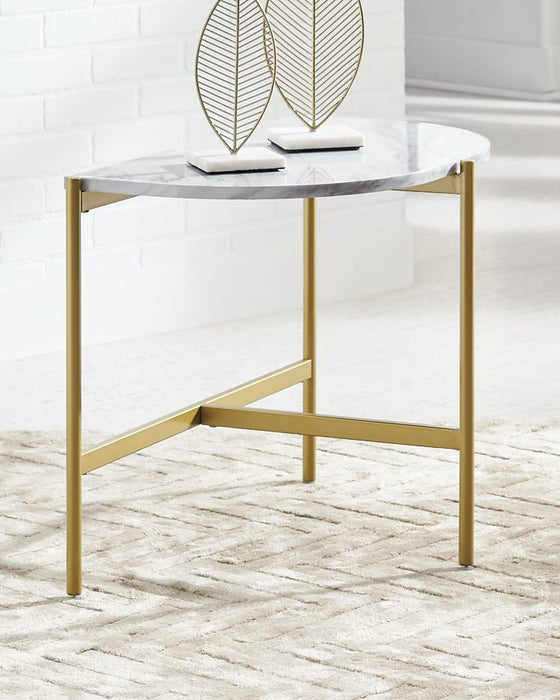 Wynora Chairside End Table - World Furniture Gallery (Newark, CA)