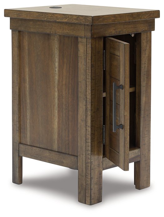 Moriville Chairside End Table - World Furniture Gallery (Newark, CA)