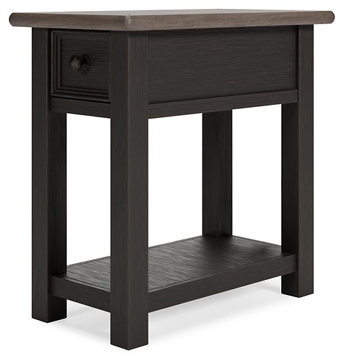 Tyler Creek Chairside End Table - World Furniture Gallery (Newark, CA)