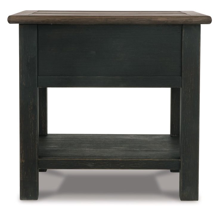 Tyler Creek End Table - World Furniture Gallery (Newark, CA)