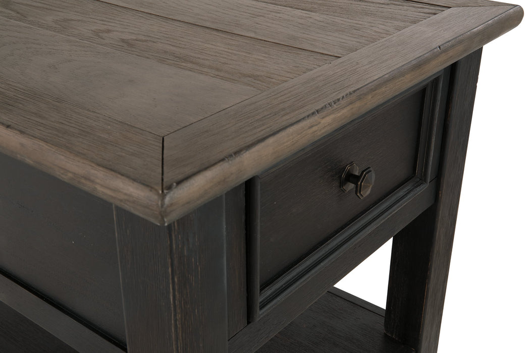 Tyler Creek End Table - World Furniture Gallery (Newark, CA)