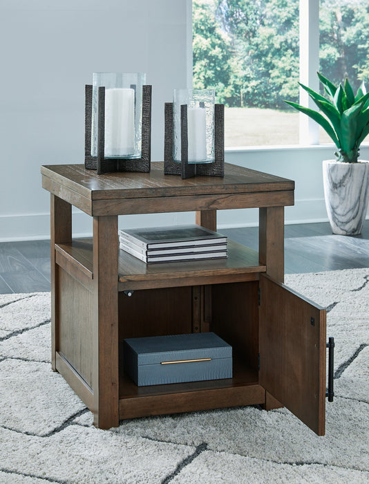 Boardernest End Table - World Furniture Gallery (Newark, CA)