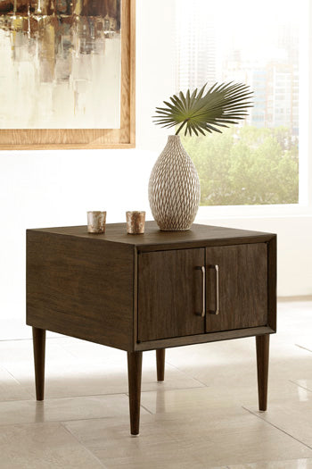 Kisper End Table - World Furniture Gallery (Newark, CA)