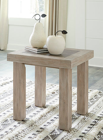 Hennington End Table - World Furniture Gallery (Newark, CA)