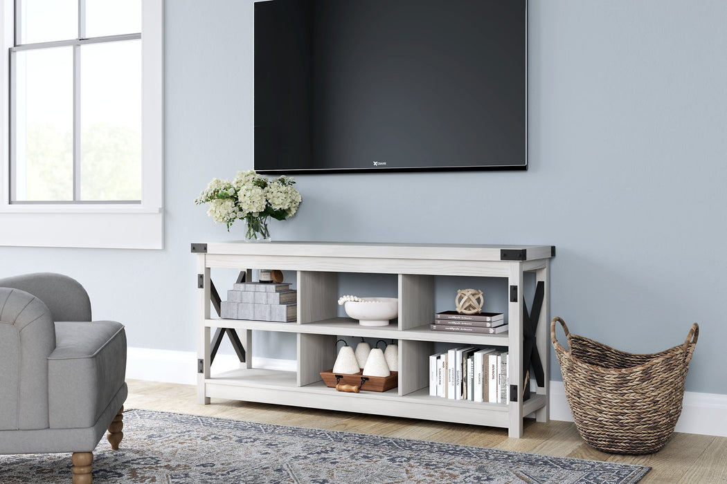 Bayflynn TV Stand - World Furniture Gallery (Newark, CA)