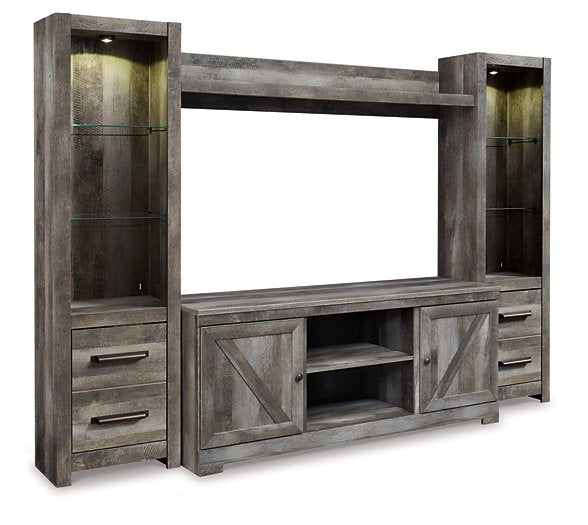 Wynnlow 4-Piece Entertainment Center - World Furniture Gallery (Newark, CA)